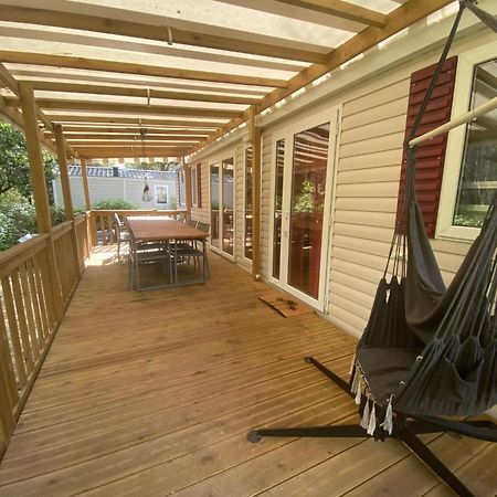 Vacances Sous Les Pins, Pres De La Mer, 6-8 Pers,Bien Equipe, Piscine 波讷地区圣朱利安 外观 照片
