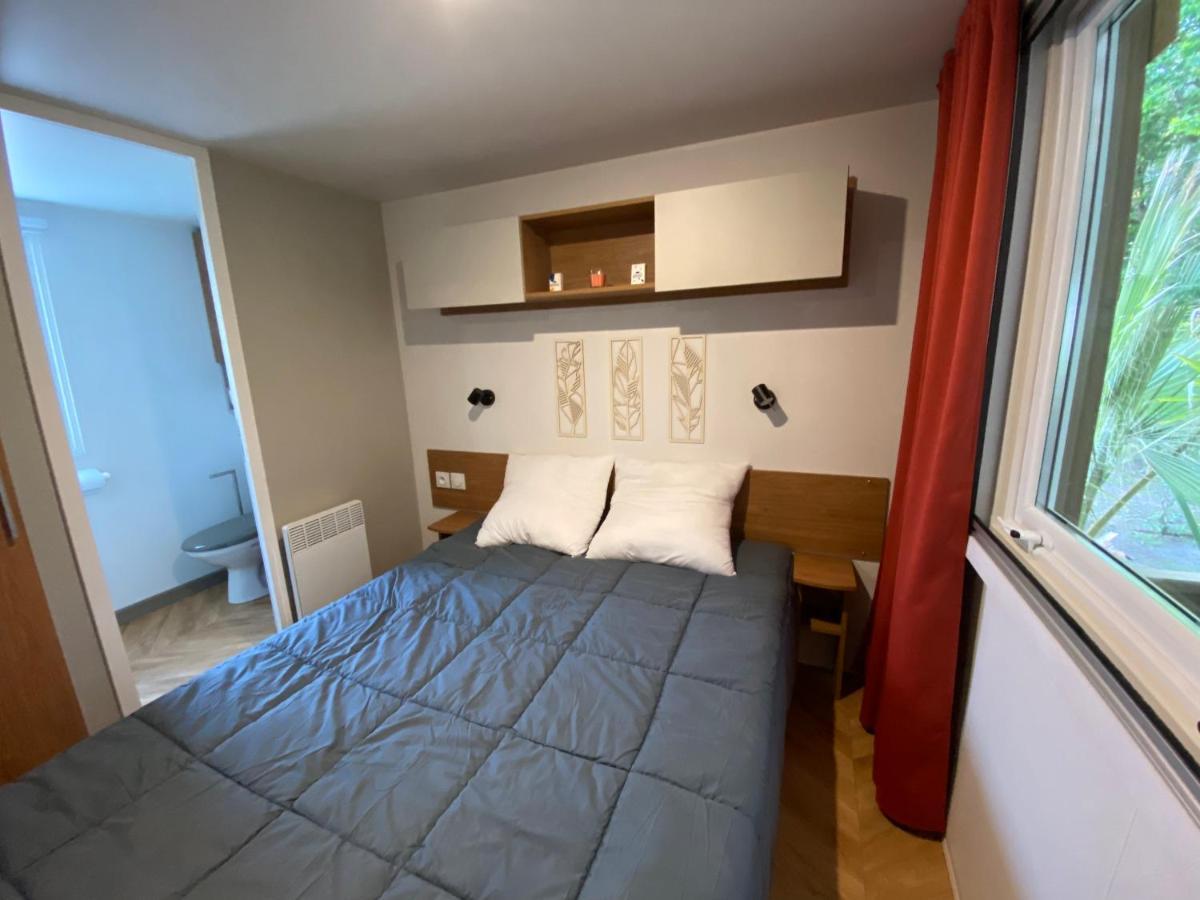 Vacances Sous Les Pins, Pres De La Mer, 6-8 Pers,Bien Equipe, Piscine 波讷地区圣朱利安 外观 照片